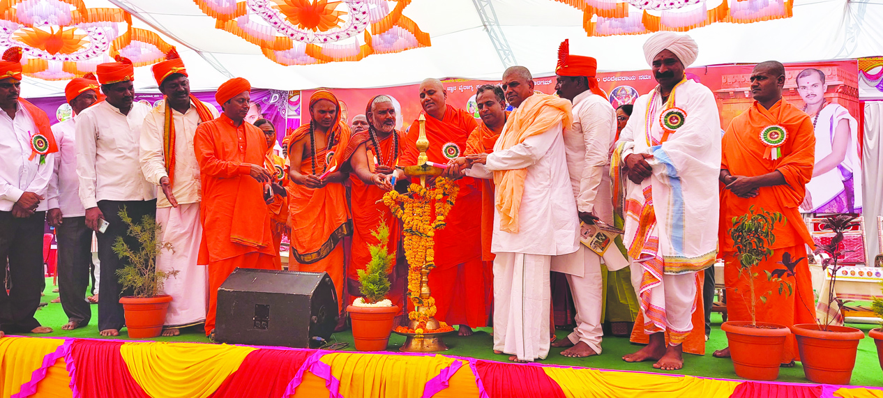 ರಾಯಬಾಗ: ಸನ್ಯಾಸ ದೀಕ್ಷಾ ಕಾರ್ಯಕ್ರಮ